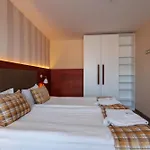 Apart Otel Ruskovets Thermal & 4*