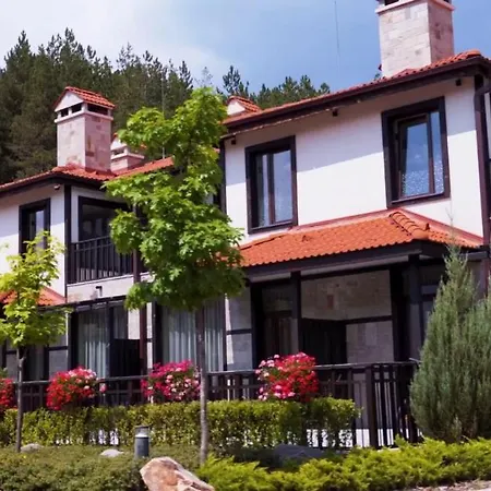 Ruskovets Thermal & 아파트호텔 반스코