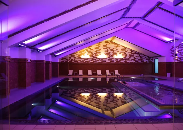 Ruskovets Thermal & 4* Bansko