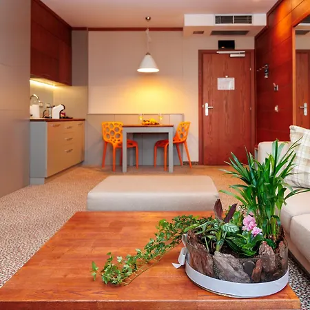 Ruskovets Thermal & Aparthotel 4*