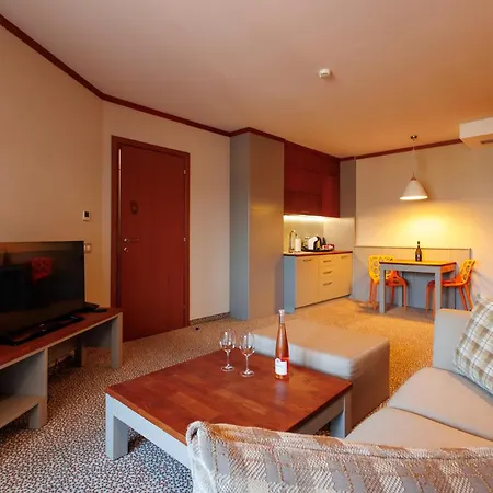 Ruskovets Thermal & バンスコ